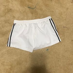 Old Navy shorts. Bought and they were too big. Never worn, only tried on.